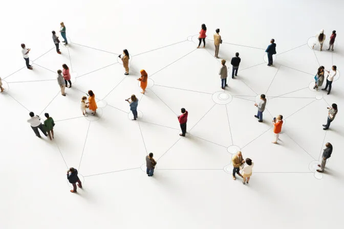 Zielgruppen und digitale Verbindungen strategisch analysieren