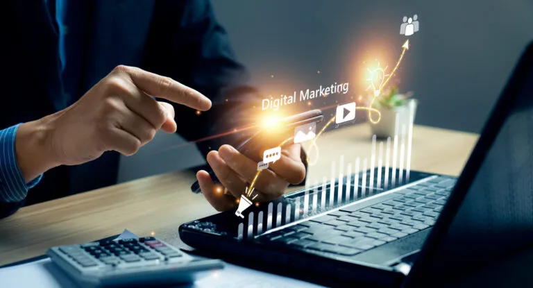 Zielgruppen und digitale Verbindungen strategisch analysieren